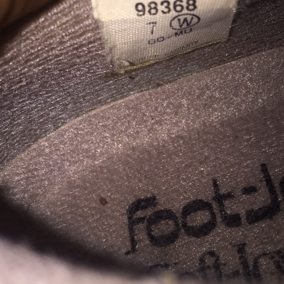 Golf shoes with 12 golf balls ❤️ - Picture 3 of 4